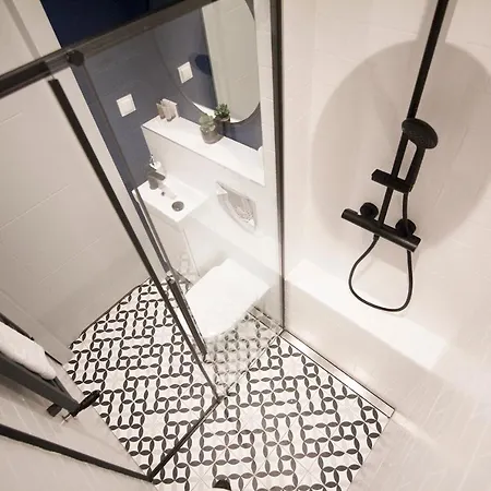 アパート Panoramic Terrace, Family-friendly, 1min To Square グリヴィツェ