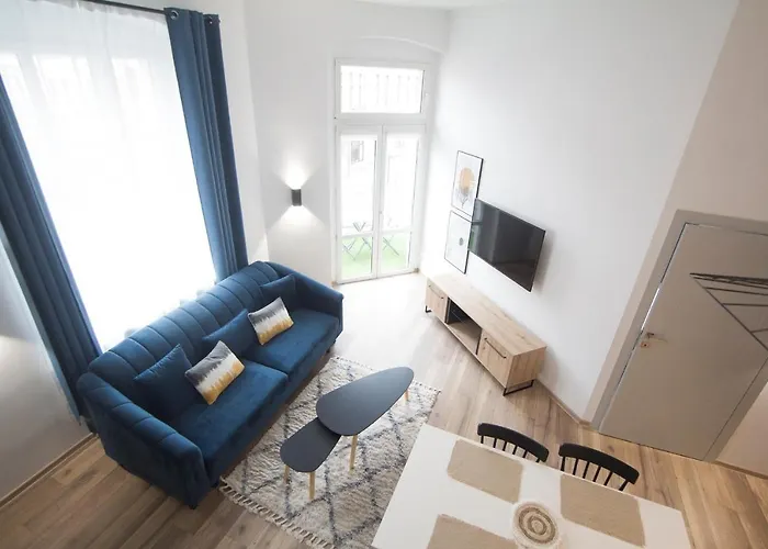 Διαμέρισμα Panoramic Terrace, Family-friendly, 1min To Square